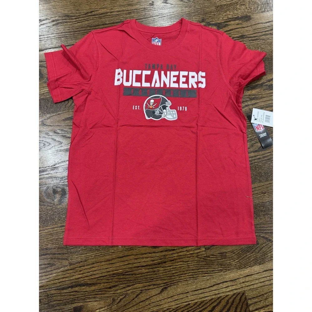 Tampa‎ Bay Buccaneers Shirt Mens Large Red NFL T-Shirt Short Sleeve
